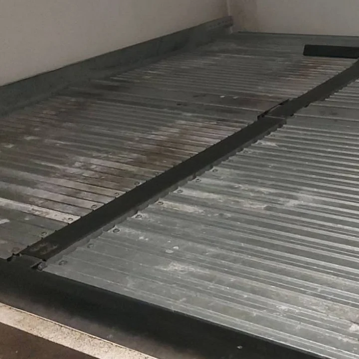 Weißrost in Parkgarage. Beseitigung und Reinigung durch Recla Wien